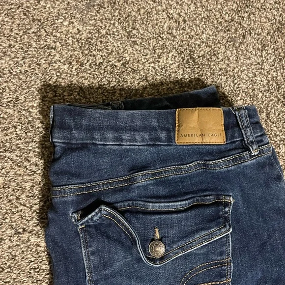 American Eagle Outfitters Blue Flare Jeans - Picture 5 of 8